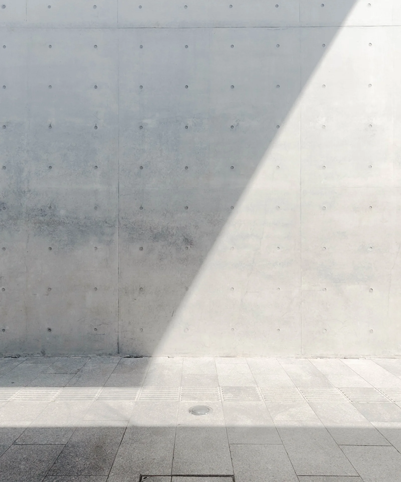 Light and Structure in Modern Design gft-image-shadow-02.jpg